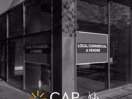 local commercial 247 m² candé