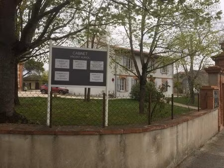 local professionnel à louer à labarthe sur leze