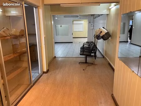 local commercial 105 m² saint-denis