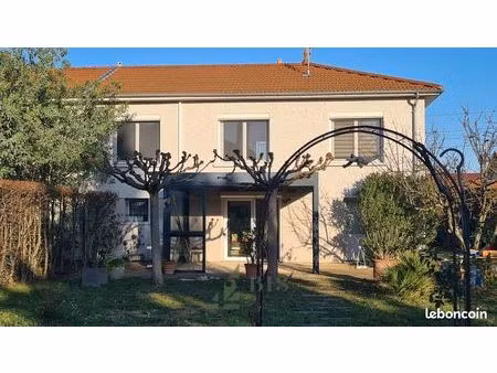 maison 4 pièces 93 m²