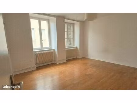 appartement t3 - 61m2 - pontarlier centre