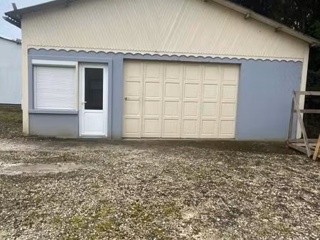 local commercial 230 m²