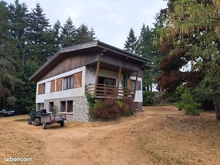 chalet 16 pièces 150 m²