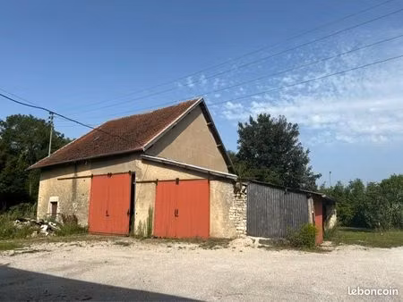 ?️ ancienne grange de 300 m² + terrain constructible 1 300 m² – fort potentiel