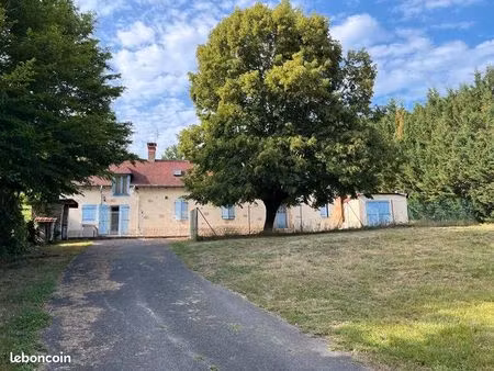 longère 3 pièces 104 m²