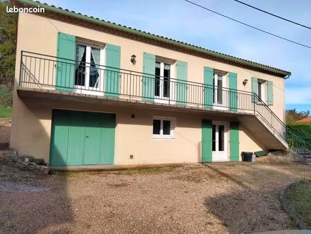 maison 6 pièces très bon état
