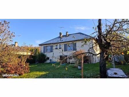 pavillon 4 pièces 80 m²
