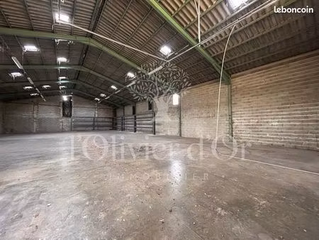 inconnu 560 m² tulette