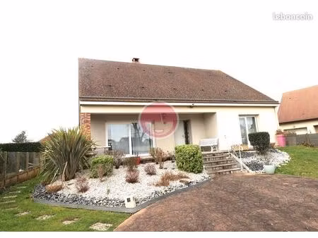 villa 8 pièces 200 m²