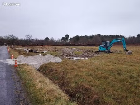 terrain constructible 835 mètres carrés