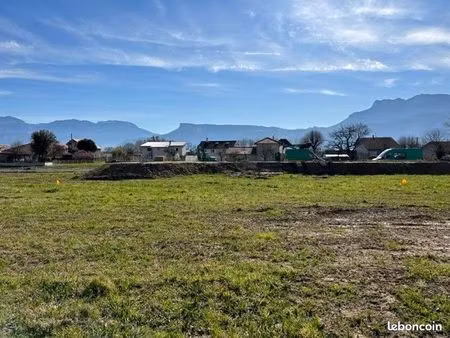 terrain 228 m² tullins