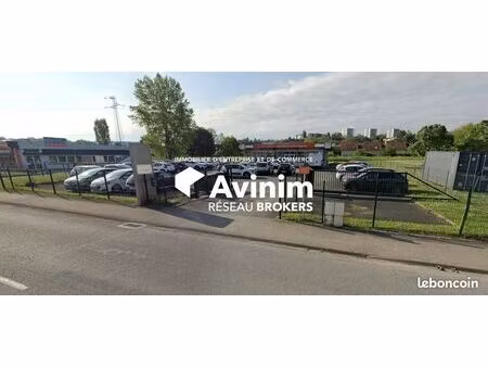 local 267 m² étupes