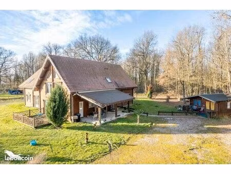 chalet 13 pièces 345 m²