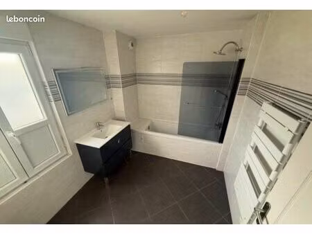 bel appartement t2 bis proche tout commerce