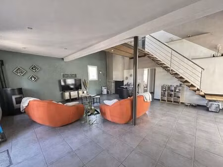 maison 4 pièces 145 m²