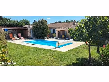 maison plain pied avec piscine