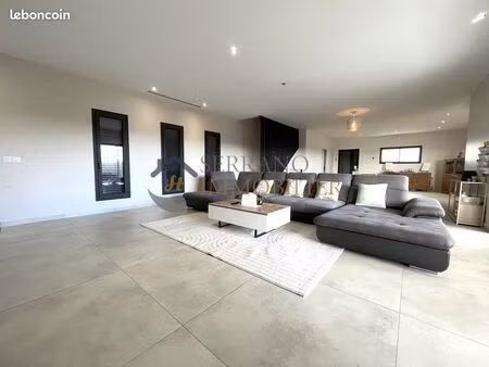 maison 5 pièces 152 m²