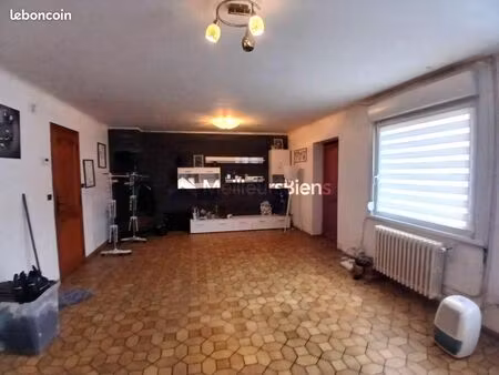 maison 5 pièces 130 m²