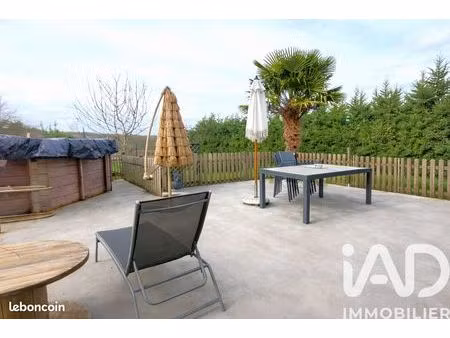 propriété 5 pièces 103 m²