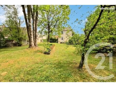 maison de village 3 pièces 70 m²