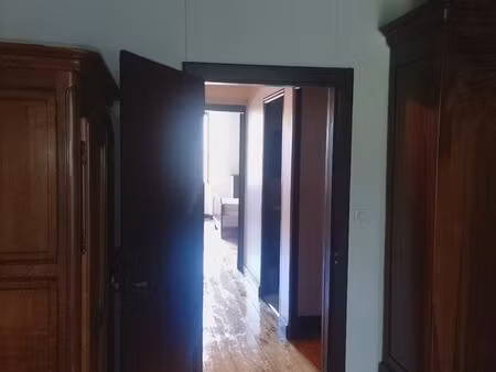 maison de village 140 m² jardin parking