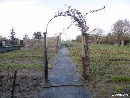 terrain 1 pièce 1147 m²