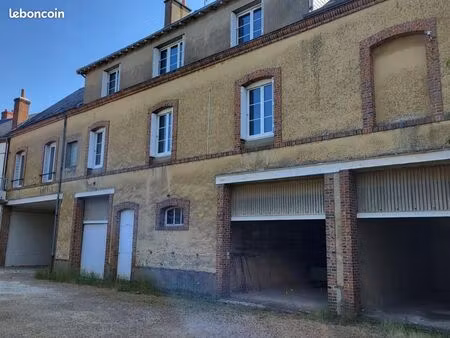 immeuble 260 m² mondoubleau