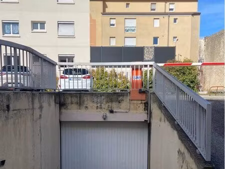 place de stationnement centre-ville valence