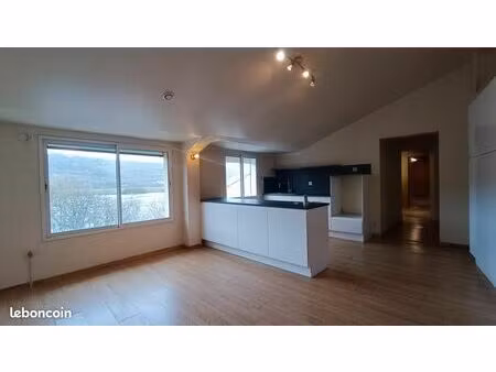 local 122 m² vernon