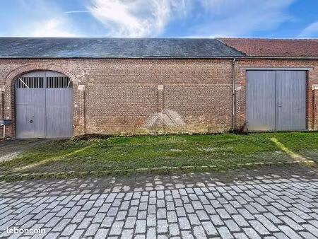 maison 1 pièce 80 m²