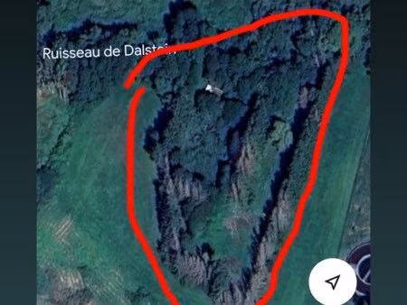 terrain de loisir 3 900 m2 avec étang  rivière et puits - hestroff (57)