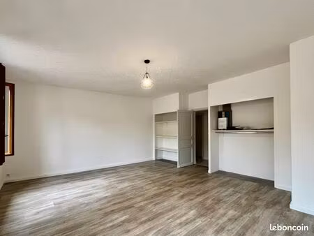 appartement 3 pièces 85 m²