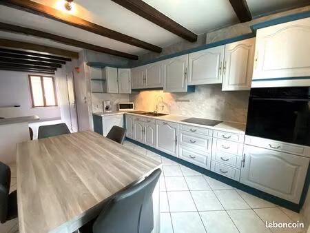 maison 8 pièces 190 m²