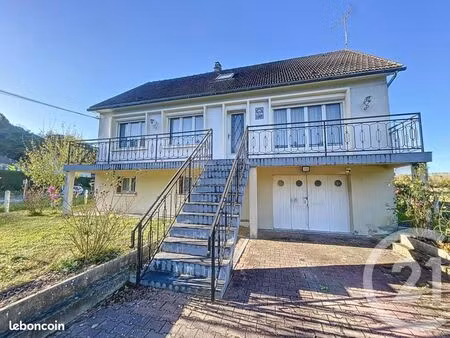 maison 5 pièces 115 m²