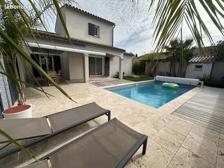 maison 5 pièces villeneuve les avignon