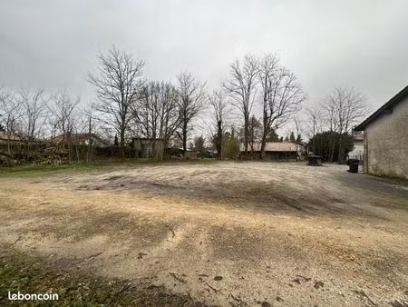 terrain 727 m² hostens