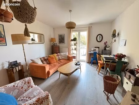 f3 st julien les metz village  sur les hauteurs  pr investir  bon rapport qualité/prix  du