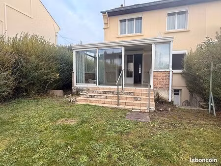maison 6 pièces 96 m²