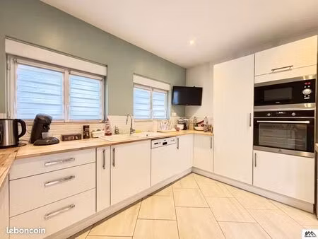 maison 6 pièces 117 m²