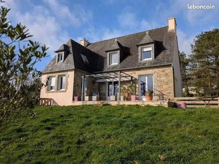 maison 8 pièces 138 m²