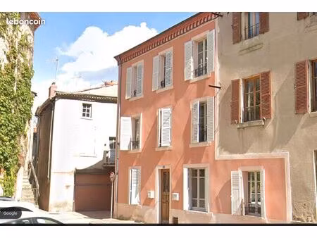 maison 8 pièces 250 m²