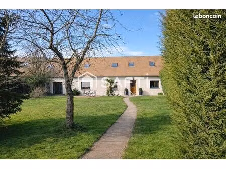 longère 7 pièces 204 m²