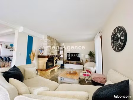 propriété 4 pièces 122 m²