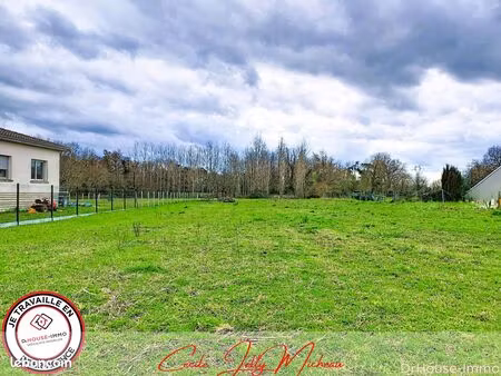 terrain 2389 m² braud et saint louis