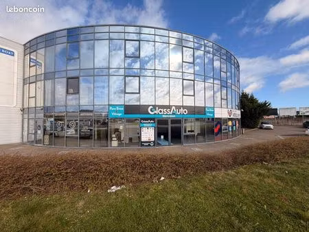 local commercial nogent le phaye