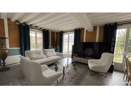 maison 180 m² ardon