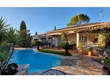 maison les angles m² t-5 à vendre  520 000 €