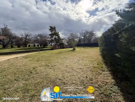 terrain 615 m² chonas-l'amballan