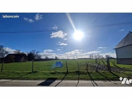 terrain 1551 m² dargies