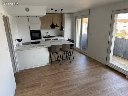 appartement 4 pièces – 74 m² – entièrement rénové – garage + cave – hagondange
